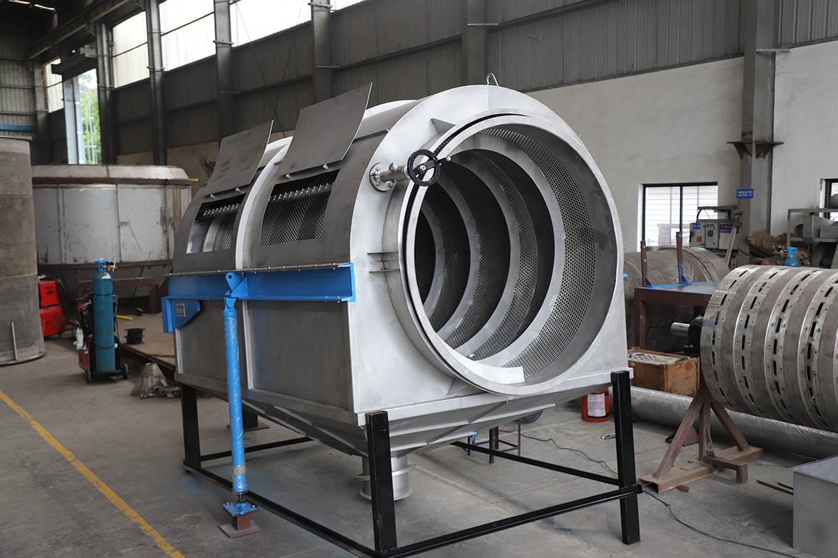 Peneira Trommel Inclinada - Detalhe